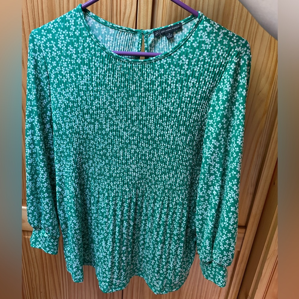 Adrianna Papell Green Floral Blouse